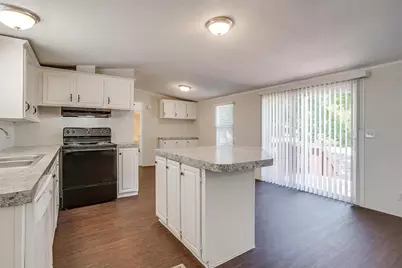 3116 Hilltop Road, Granbury, TX 76048 - Photo 5