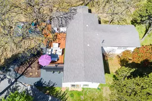 251 Queens Dr, Pottsboro, TX 75076 - Photo 1