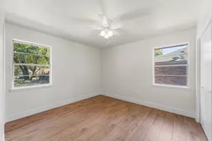 504 Hill St, Aubrey, TX 76227 - Photo 11