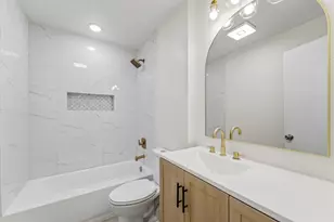 504 Hill St, Aubrey, TX 76227 - Photo 9