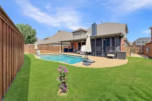 1413 Clearwater Dr, McKinney, TX 75071 - Photo 1