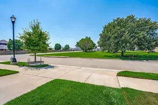 1511 Brandenburg St, Mansfield, TX 76063 - Photo 3