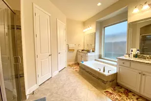 2332 Stallion St, Carrollton, TX 75010 - Photo 5