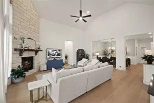 2307 Knapp Trl, Mansfield, TX 76063 - Photo 9