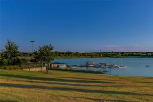 1332 Island Vista Dr, Arlington, TX 76005 - Photo 37