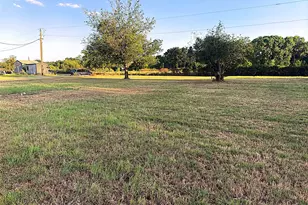 204 Dove Dr, Weatherford, TX 76088 - Photo 17