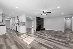 1917 Provincetown Ln, Richardson, TX 75080 - Photo 13