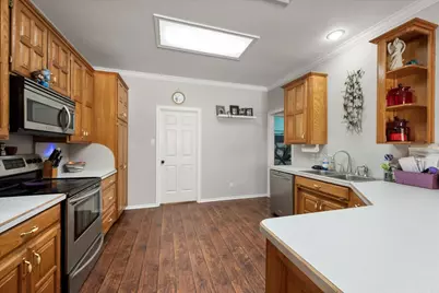 512 Shady Oaks Trail, Burleson, TX 76028 - Photo 13