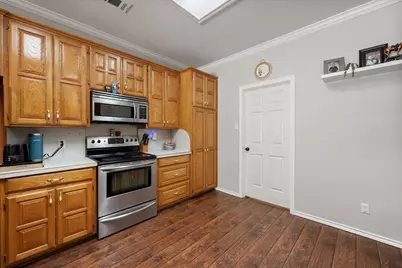 512 Shady Oaks Trail, Burleson, TX 76028 - Photo 15