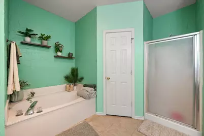 512 Shady Oaks Trail, Burleson, TX 76028 - Photo 27