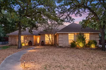 512 Shady Oaks Trail, Burleson, TX 76028 - Photo 1