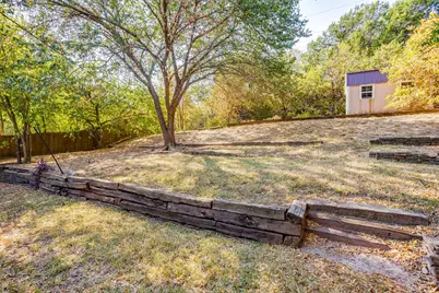 1325 W Water Street, Weatherford, TX 76086 - Photo 33