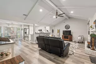 1124 Green River Trail, Cleburne, TX 76033 - Photo 9
