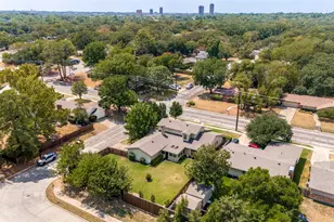 2500 Nottingham Dr, Denton, TX 76209 - Photo 3