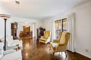 2500 Nottingham Dr, Denton, TX 76209 - Photo 5