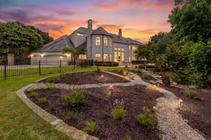 6704 Blair Ct, Benbrook, TX 76132 - Photo 35
