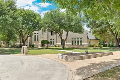 6704 Blair Court, Benbrook, TX 76132 - Photo 33