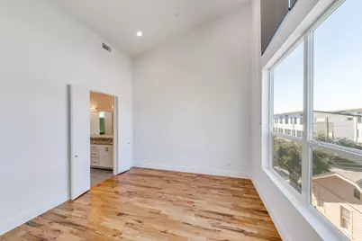 5927 Lindell Avenue #104, Dallas, TX 75206 - Photo 7
