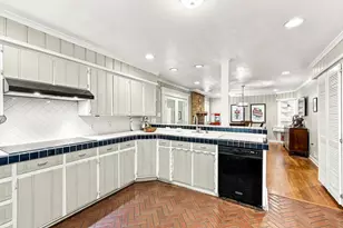3509 Waldorf Dr, Dallas, TX 75229 - Photo 9