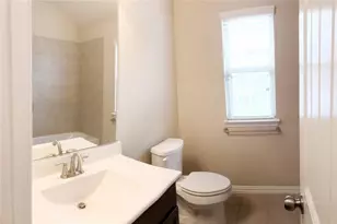 4700 Woodard Ln, Frisco, TX 75036 - Photo 9