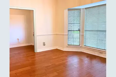6004 Lakehurst Drive, Arlington, TX 76016 - Photo 9