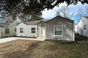 1610 Cherry Ave, Corsicana, TX 75110 - Photo 1