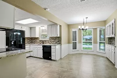 2958 Columbine Drive, Grapevine, TX 76051 - Photo 5