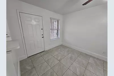 1615 Herald Street #1613, Dallas, TX 75215 - Photo 3