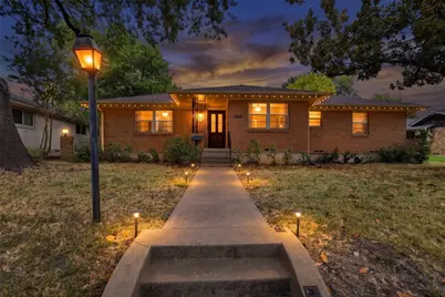 1545 W Pentagon Parkway, Dallas, TX 75224 - Photo 1