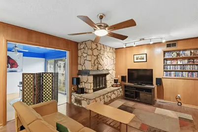1545 W Pentagon Parkway, Dallas, TX 75224 - Photo 9
