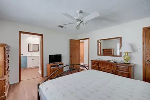 3824 Fox Hollow Dr, Bedford, TX 76021 - Photo 21