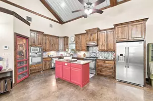 259 County Rd 1409, Morgan, TX 76671 - Photo 7