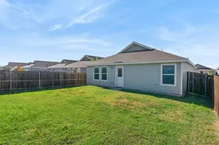 128 Honeysuckle St, Princeton, TX 75407 - Photo 27