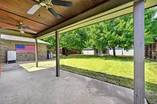 2121 McDaniel Cir, Plano, TX 75075 - Photo 37