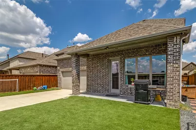 12679 Royal Oaks Lane, Farmers Branch, TX 75234 - Photo 29