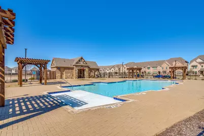 12679 Royal Oaks Lane, Farmers Branch, TX 75234 - Photo 33
