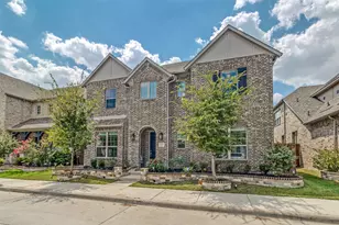 12679 Royal Oaks Ln, Farmers Branch, TX 75234 - Photo 1