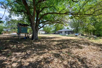 4506 Garden View Drive, Granbury, TX 76049 - Photo 39