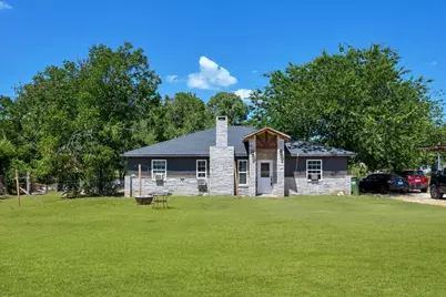 4506 Garden View Drive, Granbury, TX 76049 - Photo 5
