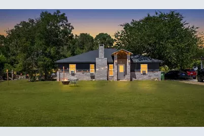 4506 Garden View Drive, Granbury, TX 76049 - Photo 3