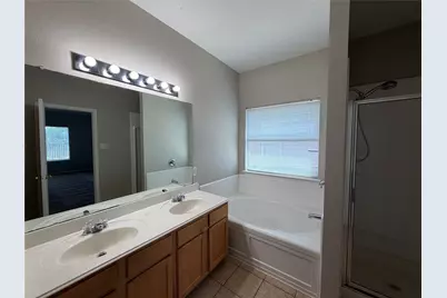 8512 Prairie Wind Trail, Fort Worth, TX 76134 - Photo 7