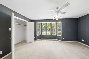 249 Creekwood Dr, Lancaster, TX 75146 - Photo 15