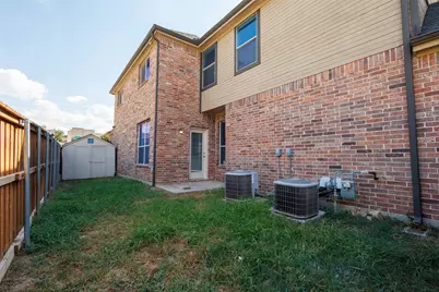 1037 Kyan Lane, Carrollton, TX 75006 - Photo 29