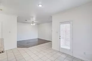 1037 Kyan Ln, Carrollton, TX 75006 - Photo 17