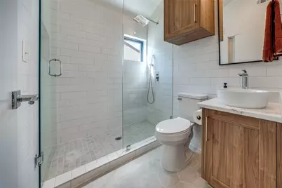 [Address not provided], Dallas, TX 75206 - Photo 11