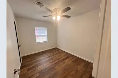 115 Burl Street, Corinth, TX 76208 - Photo 7
