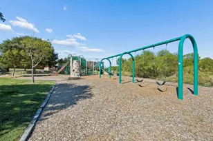 1400 Prairie Dr, Carrollton, TX 75007 - Photo 37