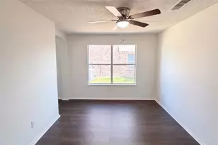 441 Longshore Dr, Little Elm, TX 75068 - Photo 9