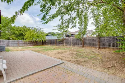 7913 Bermejo Road, Fort Worth, TX 76112 - Photo 33