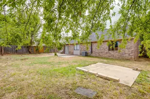 7913 Bermejo Rd, Fort Worth, TX 76112 - Photo 37